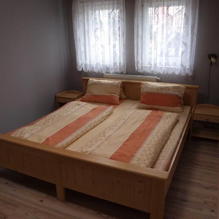 Apartments Viktoria Klinovec Kovářská Eksteriør billede