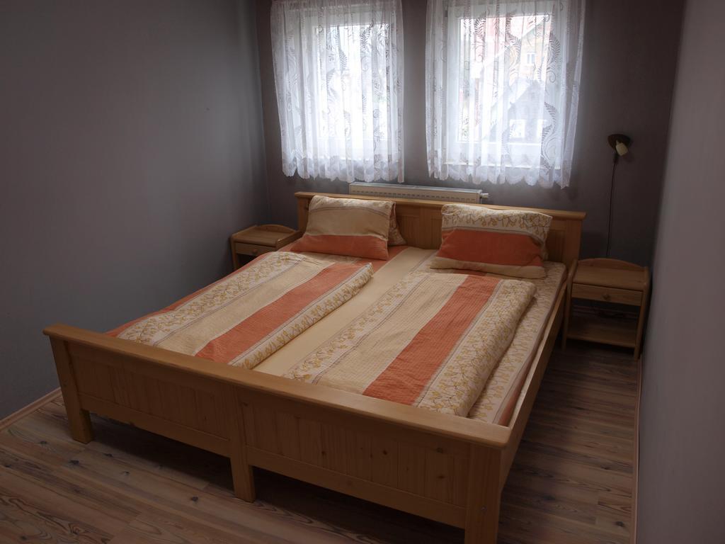 Apartments Viktoria Klinovec Kovářská Eksteriør billede