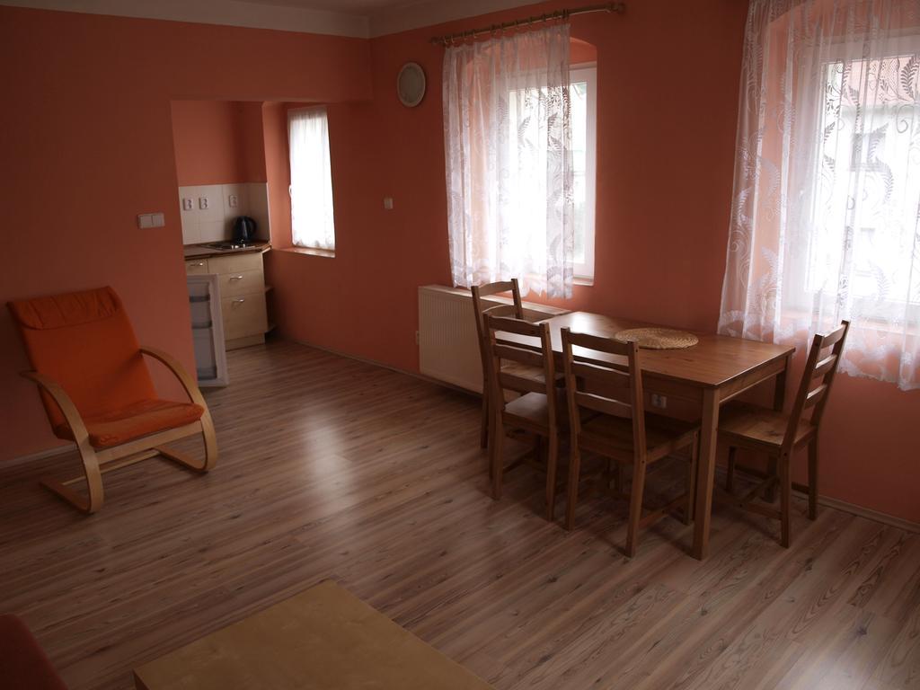 Apartments Viktoria Klinovec Kovářská Eksteriør billede