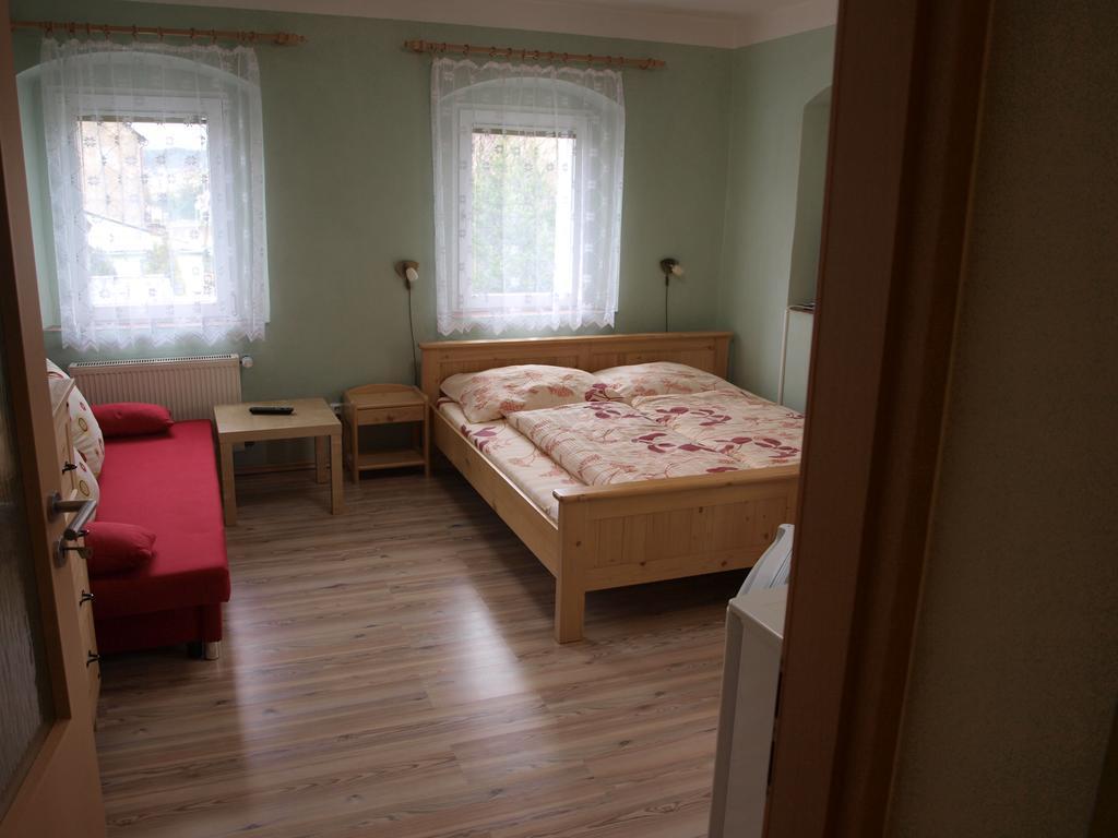 Apartments Viktoria Klinovec Kovářská Eksteriør billede
